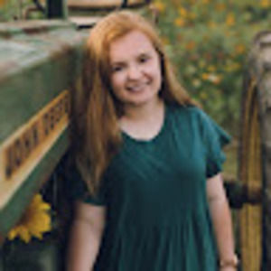 Meet your Posher, Ella cate